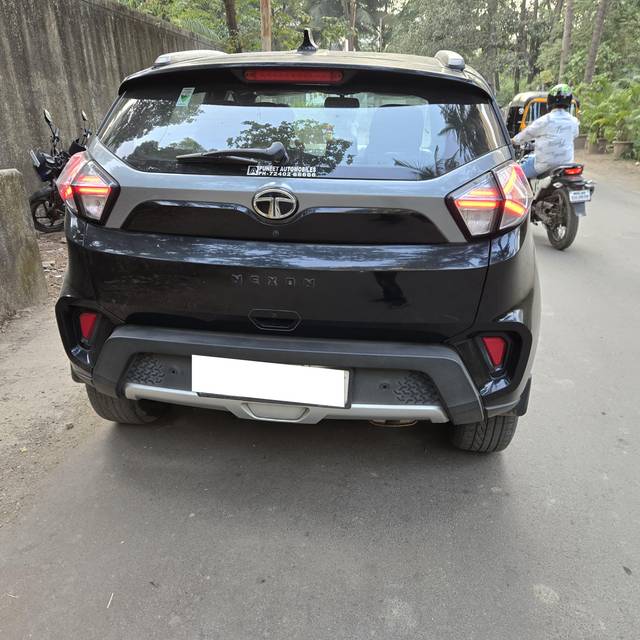 https://images10.gaadi.com/usedcar_image/4233846/original/processed_b187eec86edf21315a40d64d6b0363f3.jpg?imwidth=6401