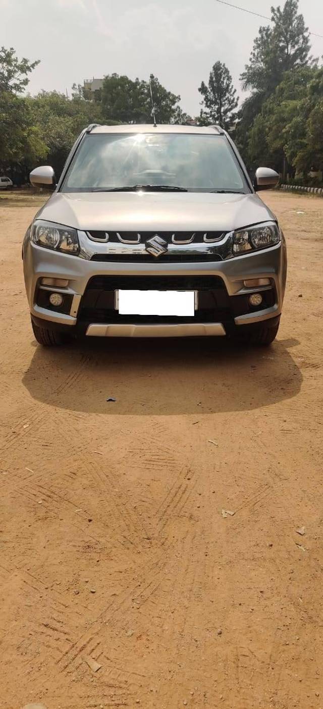 https://images10.gaadi.com/usedcar_image/4233854/original/processed_76a05a56cdc860092f758af2d74782bb.jpg?imwidth=6402