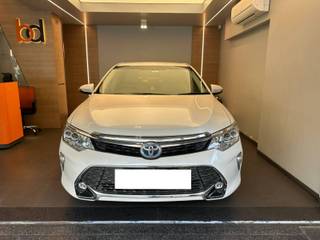 Toyota Camry 2015-2022 Toyota Camry Hybrid