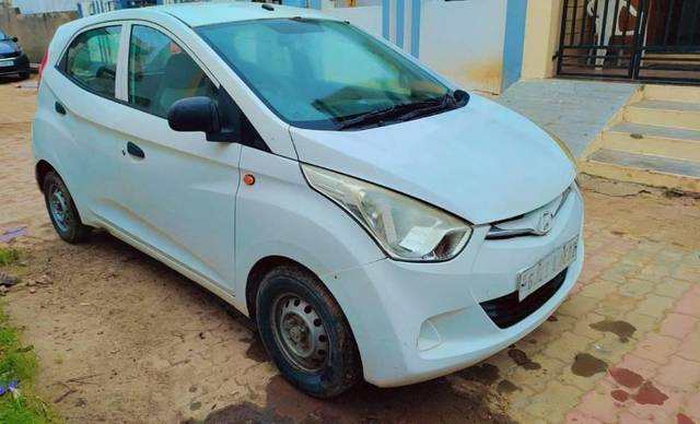 https://images10.gaadi.com/usedcar_image/4233933/original/processed_cab6306c-f5b1-41ca-8f0a-69279d051a25.jpeg?imwidth=6400