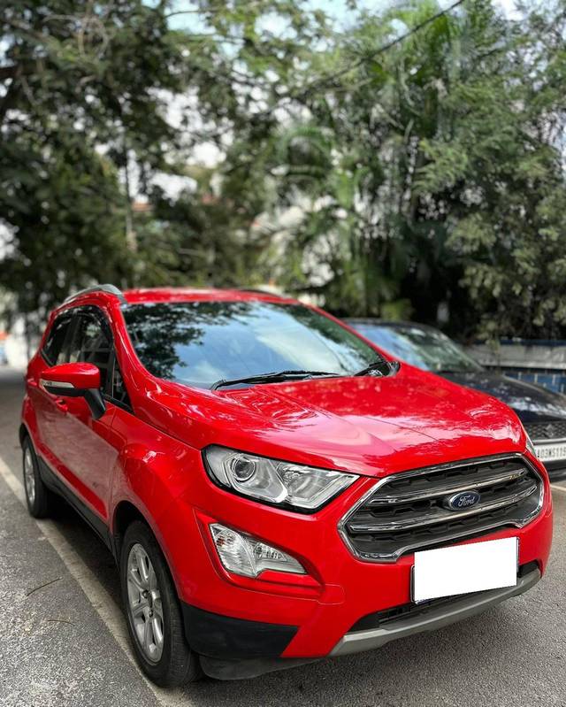 https://images10.gaadi.com/usedcar_image/4233939/original/processed_f7cb2c28d0e53954e1bebd2a10619746.jpg?imwidth=6400