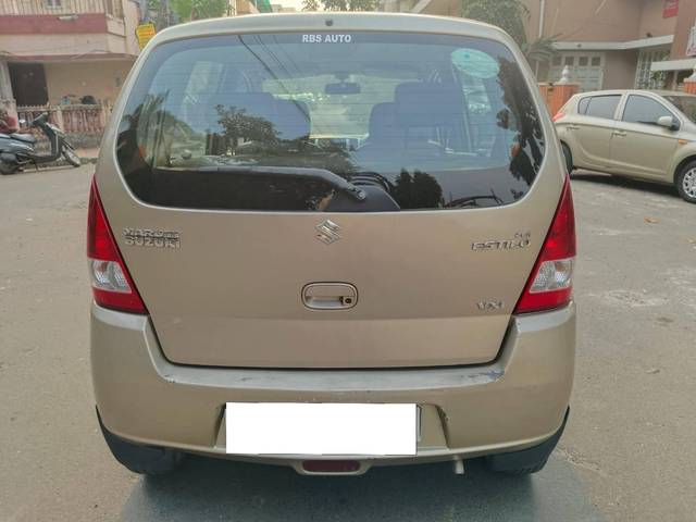 https://images10.gaadi.com/usedcar_image/4234061/original/processed_eababbf564a17956a1492214ea4cf22e.jpg?imwidth=6402