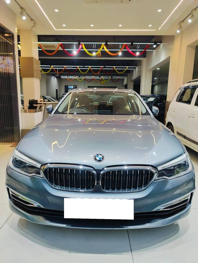 https://images10.gaadi.com/usedcar_image/4234071/original/processed_ecfdfbec8bb53b4e9bbd2cb1afffd71d.jpg?imwidth=6400