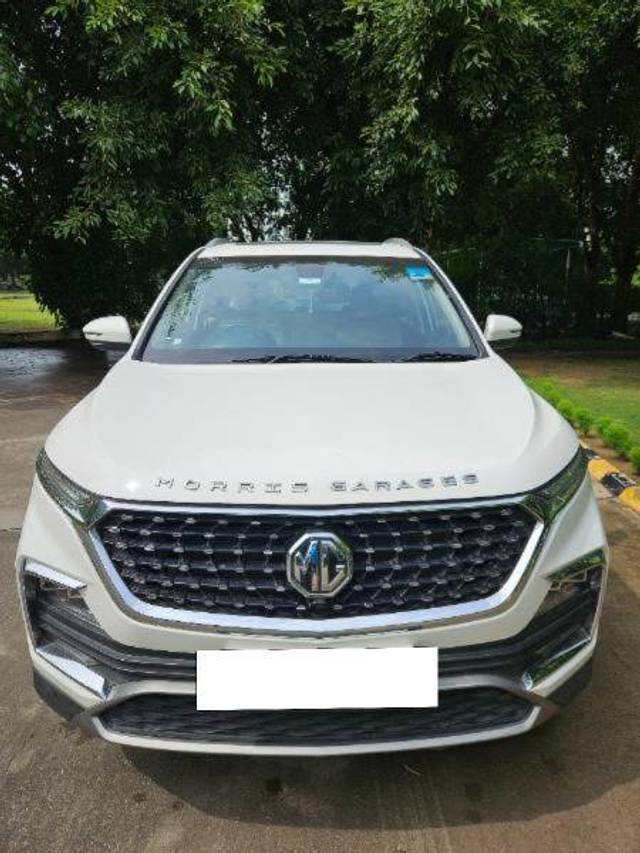 https://images10.gaadi.com/usedcar_image/4234101/original/09a01608bd6b7a07e00caec313d0dee5.jpg?imwidth=6400