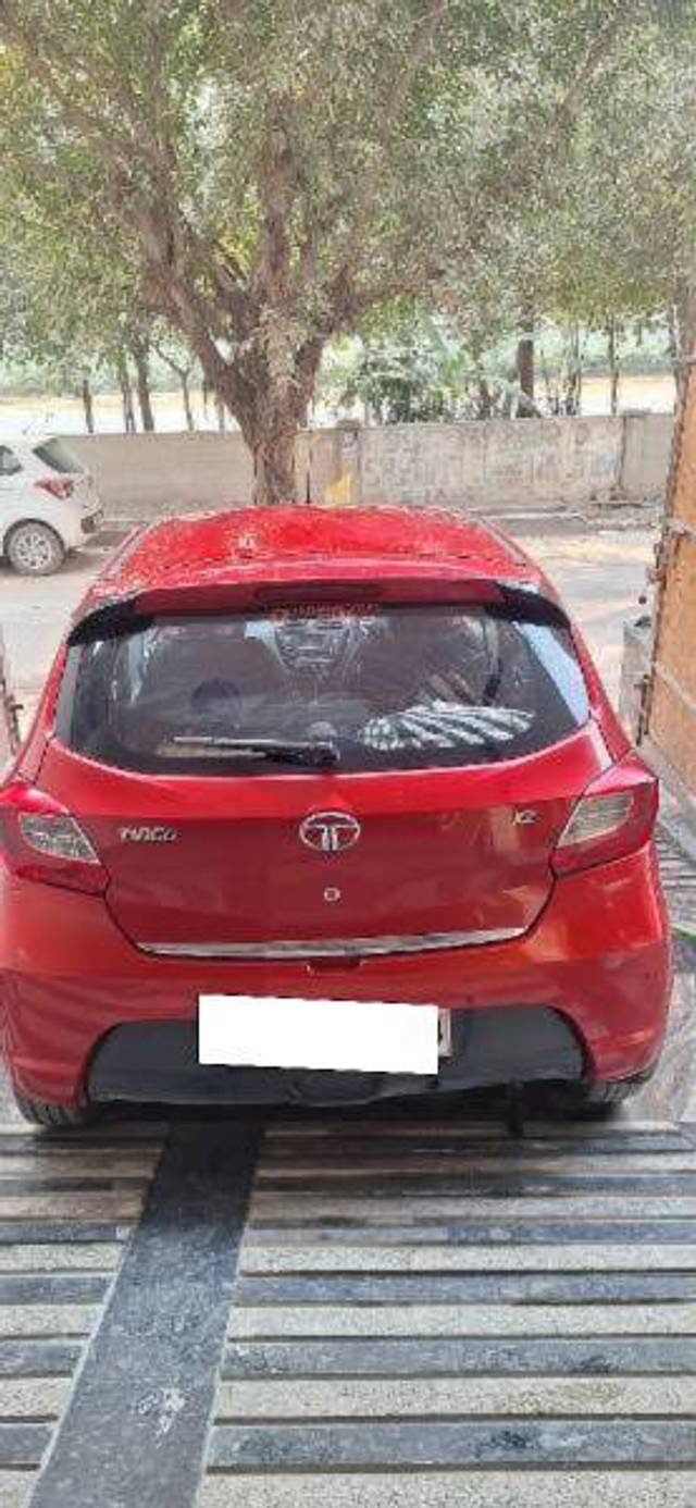 https://images10.gaadi.com/usedcar_image/4234166/original/6bec7c3b801b1df4ef3b8b1307c95c0b.jpg?imwidth=6401