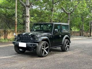 Mahindra Thar Mahindra Thar LX 4-Str Convert Top Diesel AT BSVI