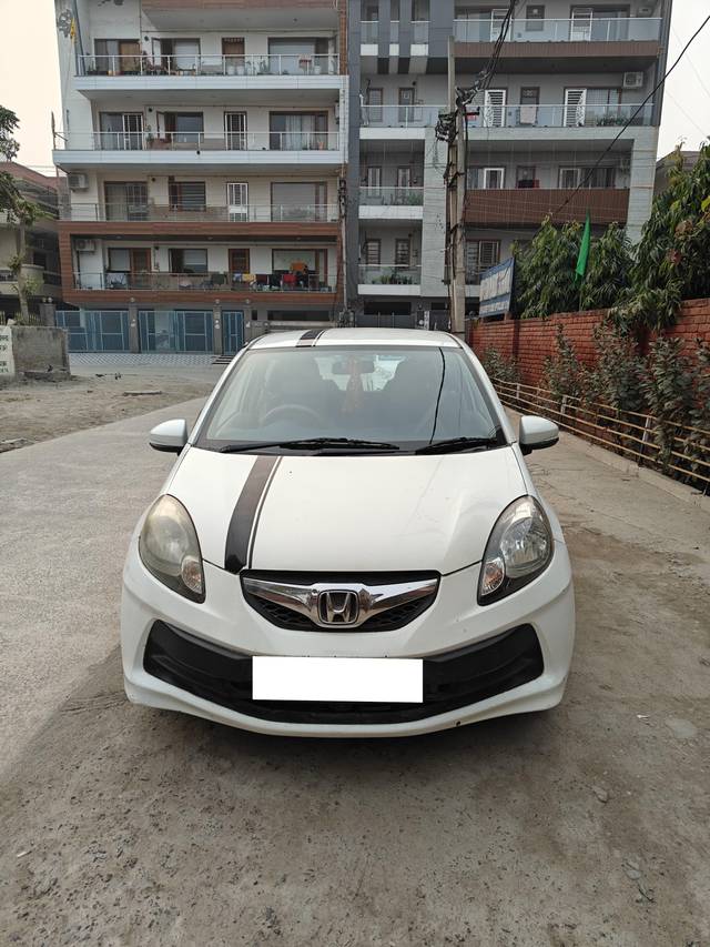 https://images10.gaadi.com/usedcar_image/4234277/original/processed_32e1f68466c908980e9df89bcc83432c.jpg?imwidth=6402