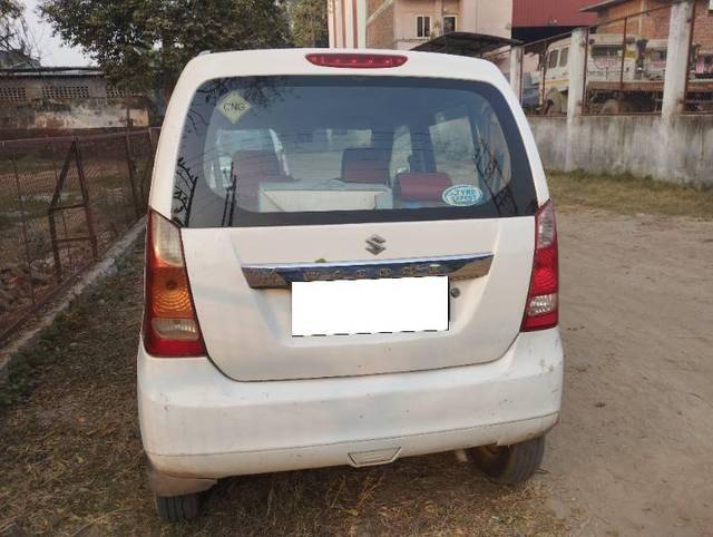 https://images10.gaadi.com/usedcar_image/4234312/original/a7b2772deb04a6d5ee4e51fcc069c66c.jpg?imwidth=6401