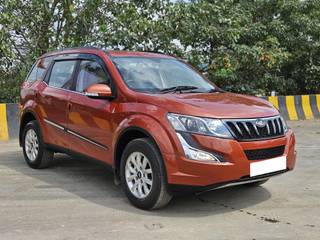 Mahindra XUV500 Mahindra XUV500 AT W10 FWD