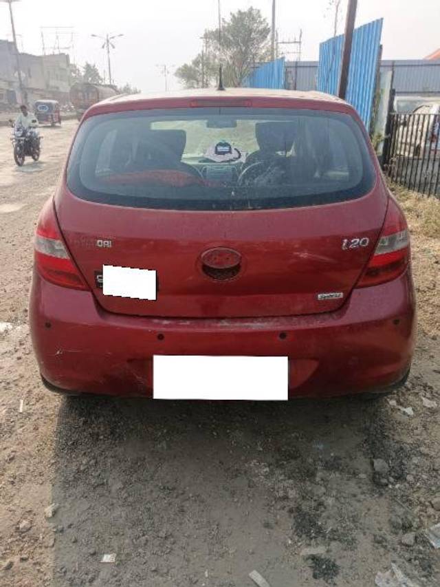 https://images10.gaadi.com/usedcar_image/4234439/original/processed_2168290d-40a3-48f4-aa11-785b10501db6.jpg?imwidth=6402