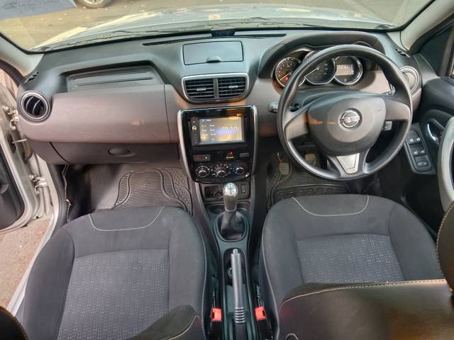 https://images10.gaadi.com/usedcar_image/4234452/original/72ab7a2f16d7c74cc4c60b2b8911f917.jpg?imwidth=6402