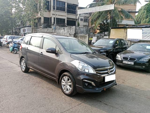 https://images10.gaadi.com/usedcar_image/4234472/original/processed_e777ddec4e2726f1f2e9e7bea77f4652.jpg?imwidth=6400