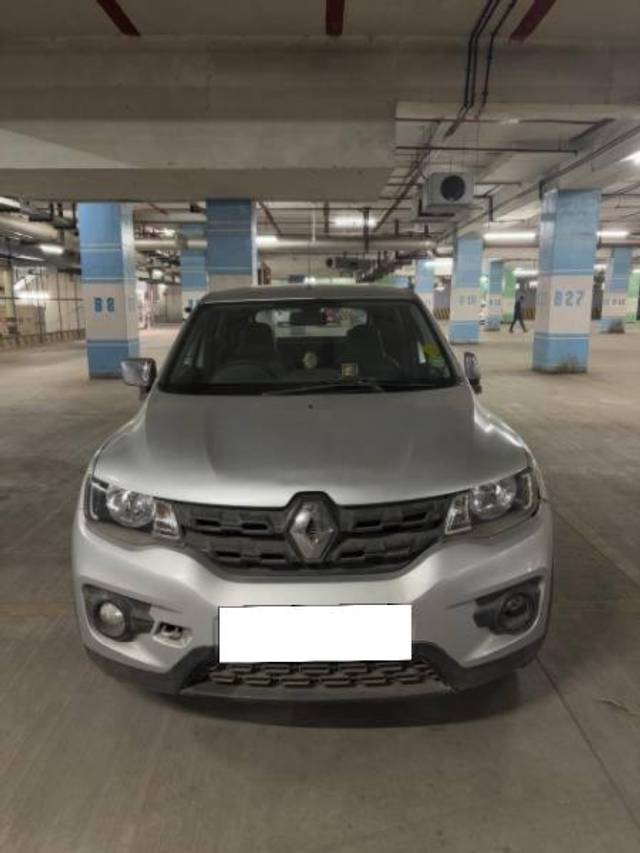 https://images10.gaadi.com/usedcar_image/4234528/original/processed_80270d44-9d51-47eb-8893-8418ce509a7f.jpg?imwidth=6401