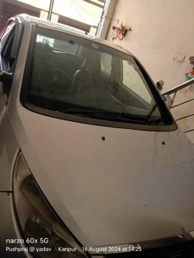 https://images10.gaadi.com/usedcar_image/4234568/original/processed_b4b716b6-1af4-4c4f-b7c4-093991251314.jpg?imwidth=6401