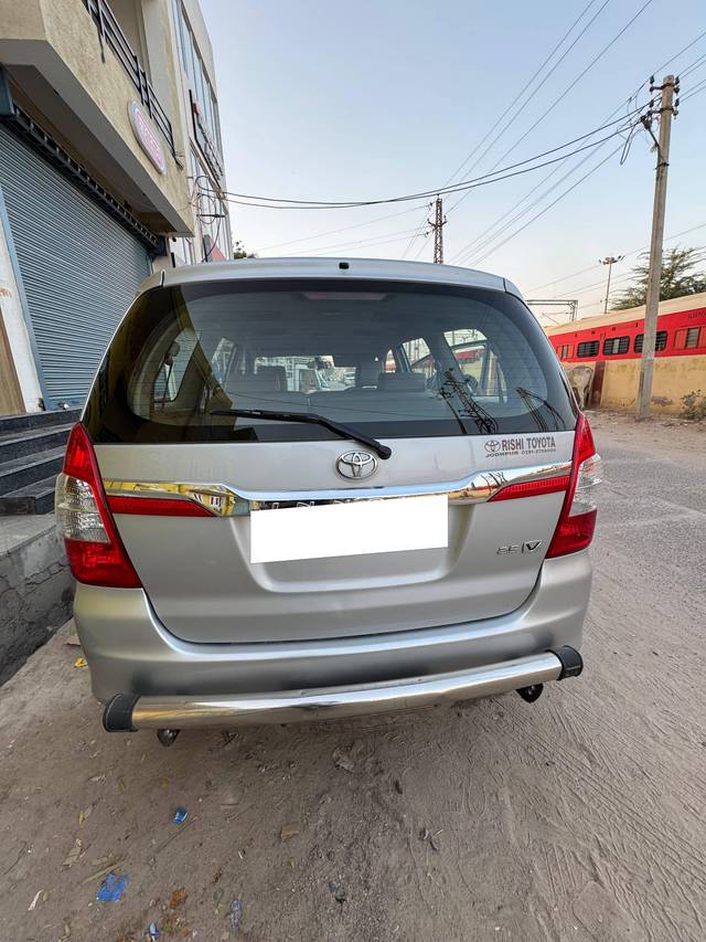 https://images10.gaadi.com/usedcar_image/4234600/original/processed_f825210d-9a5a-4cfb-8ea5-95e5cab22079.jpeg?imwidth=6401