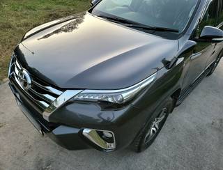 Toyota Fortuner 2016-2021 Toyota Fortuner 2.8 2WD MT