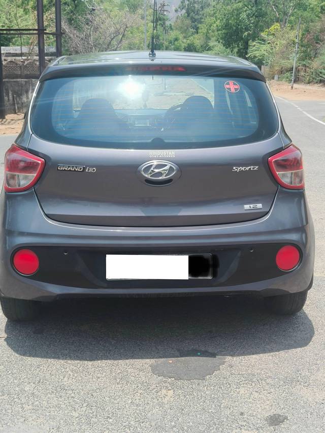 https://images10.gaadi.com/usedcar_image/4234768/original/processed_d08fd07812611884bb9e8d96b6ed1424.jpg?imwidth=6401