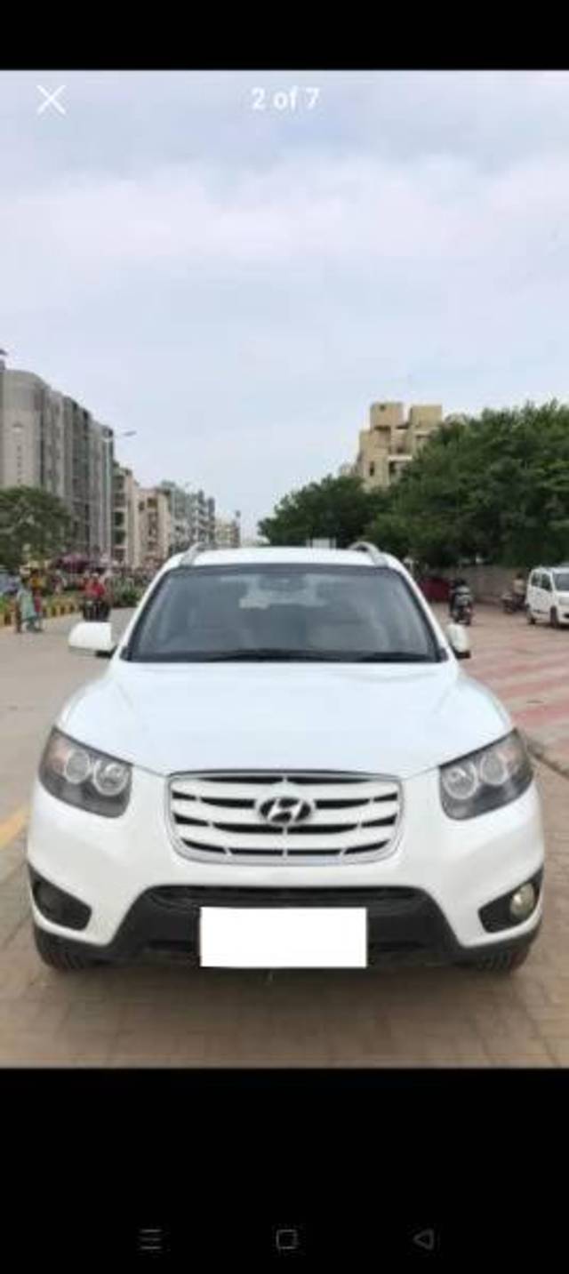 https://images10.gaadi.com/usedcar_image/4234799/original/processed_89bf6125-afc2-4611-9cb8-bd4b0d97651d.jpg?imwidth=6400