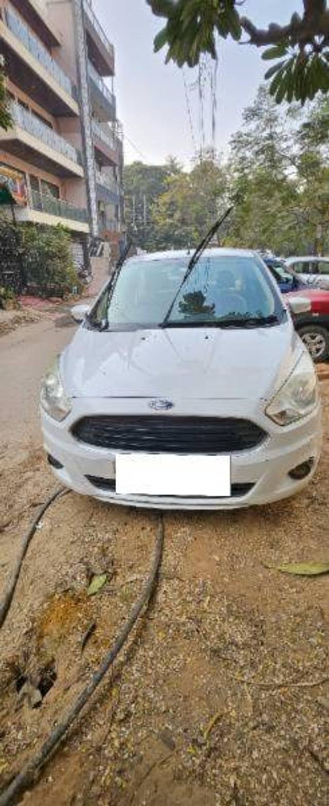 https://images10.gaadi.com/usedcar_image/4234861/original/41e1840515464bc70e54c6ad2f051146.jpg?imwidth=6400