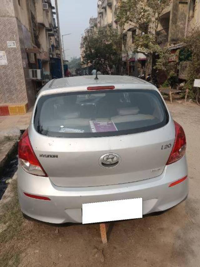 https://images10.gaadi.com/usedcar_image/4234894/original/80746dbd877a4293031851926f631576.jpg?imwidth=6401