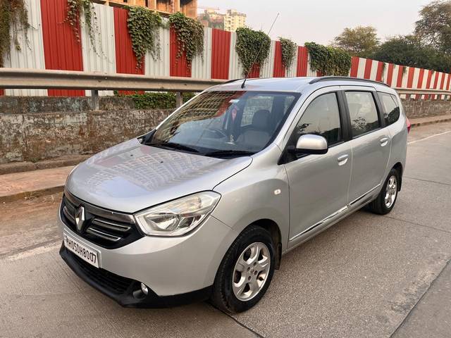 https://images10.gaadi.com/usedcar_image/4234911/original/64a245cfb83b52d4e4a1d58e71fcaa4c.jpg?imwidth=6401