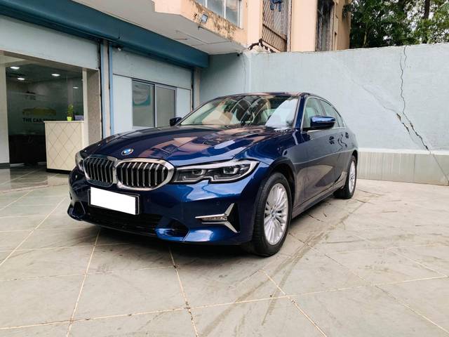 https://images10.gaadi.com/usedcar_image/4234959/original/processed_a01efb57dbbb48ba6d4a40487de45107.jpg?imwidth=6402