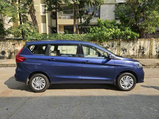 https://images10.gaadi.com/usedcar_image/4234974/original/33592a1dcb7247d4f9c4e285d03f07f4.jpg?imwidth=6401