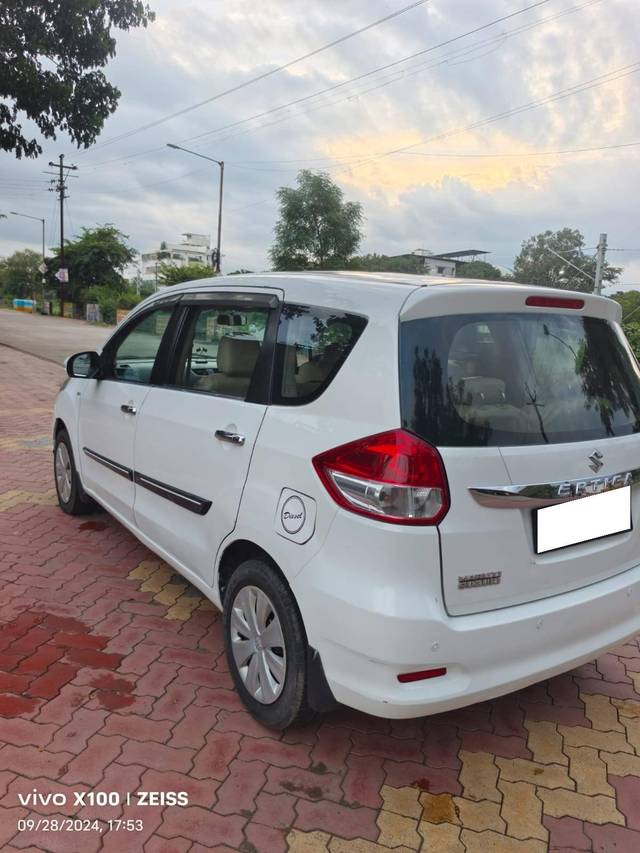 https://images10.gaadi.com/usedcar_image/4235081/original/processed_11f43c1633eeeea63b17064f06c4bc45.jpg?imwidth=6401