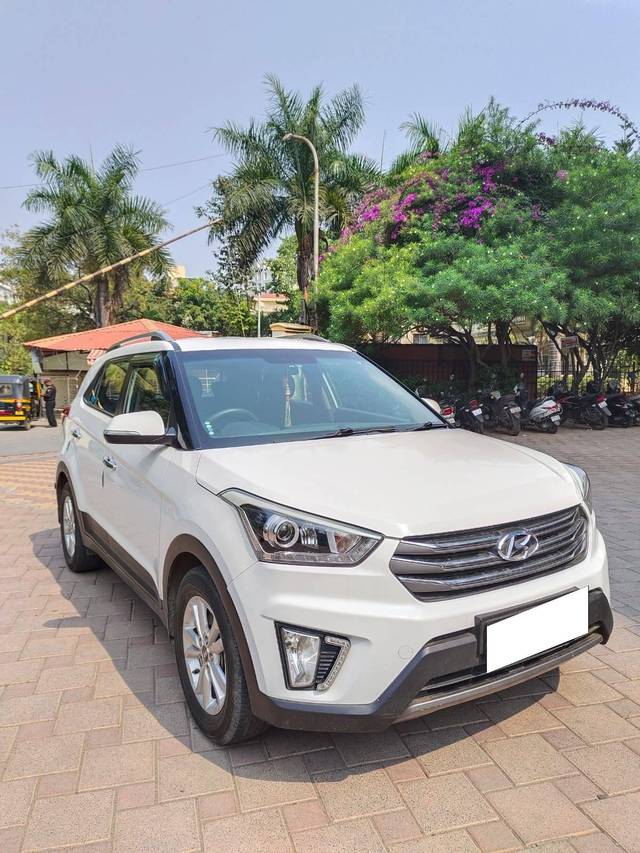 https://images10.gaadi.com/usedcar_image/4235091/original/processed_e6e5dd86e4274b45e0dbd0f2e3d9ecc4.jpg?imwidth=6400