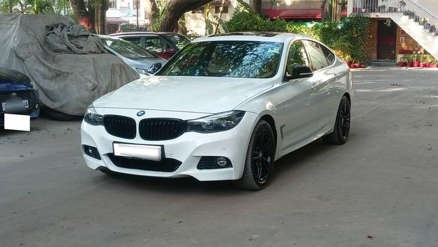 https://images10.gaadi.com/usedcar_image/4235111/original/processed_1f7a40ad493c79534a20eff03cf2dd1c.jpeg?imwidth=6402