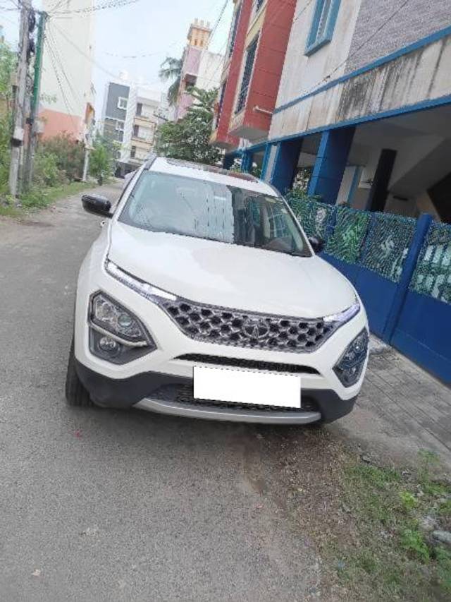 https://images10.gaadi.com/usedcar_image/4235145/original/processed_a6b7efab-d6c8-4df8-8f92-e0f6dfc98a18.jpg?imwidth=6400