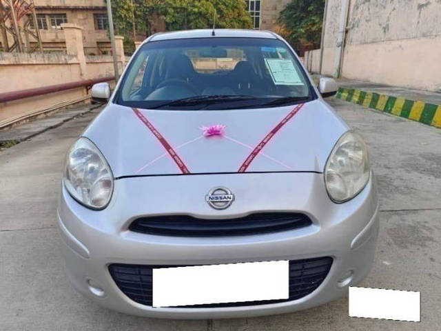 https://images10.gaadi.com/usedcar_image/4235150/original/processed_88c6ac6bee1c59097c9e512b138b2503.png?imwidth=6402