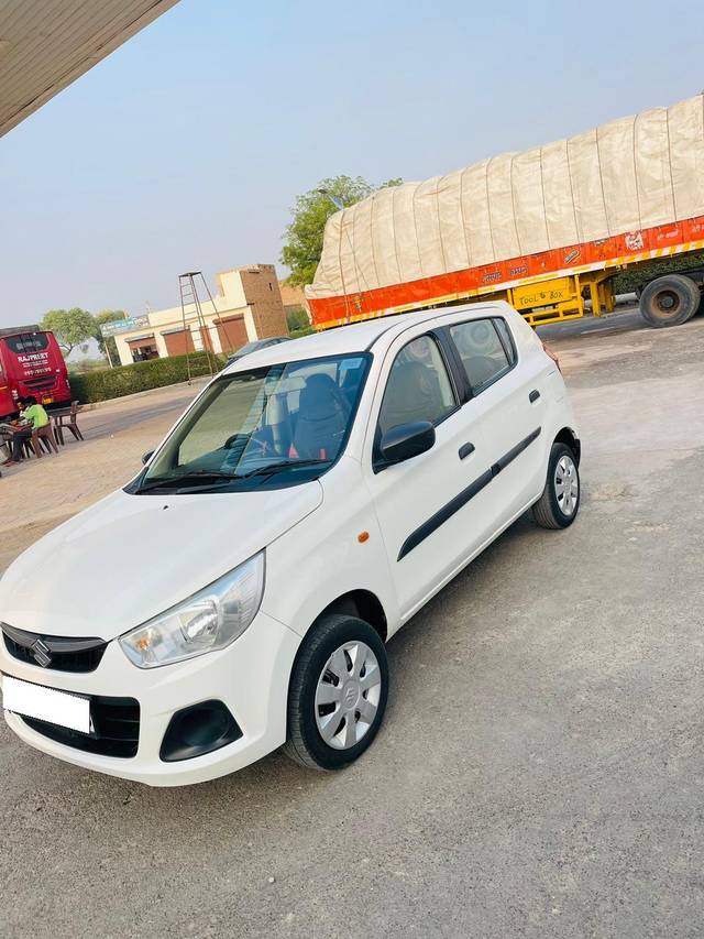 https://images10.gaadi.com/usedcar_image/4235184/original/processed_203136198afd76f7172c93051a650e34.jpg?imwidth=6400