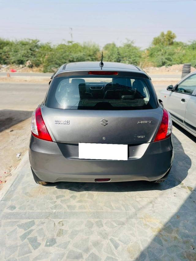 https://images10.gaadi.com/usedcar_image/4235194/original/processed_88436ed1b578534b9b3d1e5482001249.jpg?imwidth=6402