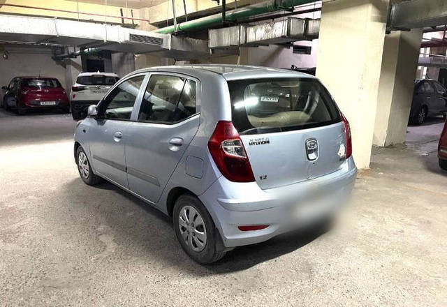 https://images10.gaadi.com/usedcar_image/4235221/original/f229808adc1619c90fcc81e1bc6b7d4e.jpg?imwidth=6401