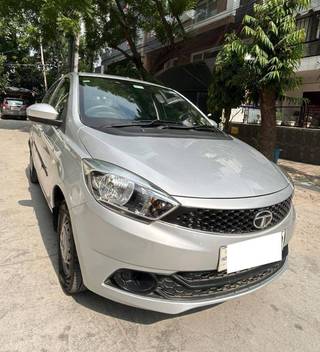 Tata Tiago 2015-2019 Tata Tiago 1.2 Revotron XM