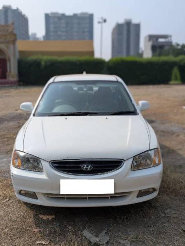 https://images10.gaadi.com/usedcar_image/4235367/original/processed_70d29c54-1f8b-4665-9bde-3e2d71aaa5fb.jpg?imwidth=6402