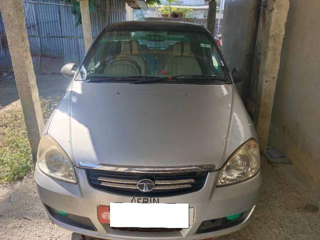 https://images10.gaadi.com/usedcar_image/4235462/original/processed_25ab0e79-6974-410d-aab0-bd0e437fb6c7.jpg?imwidth=6402