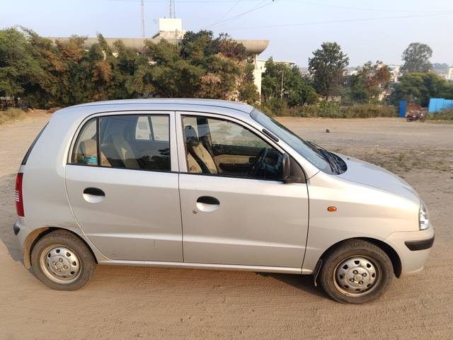 https://images10.gaadi.com/usedcar_image/4235563/original/ce81b9b6cd7587348117e33f76106c9c.jpg?imwidth=6401