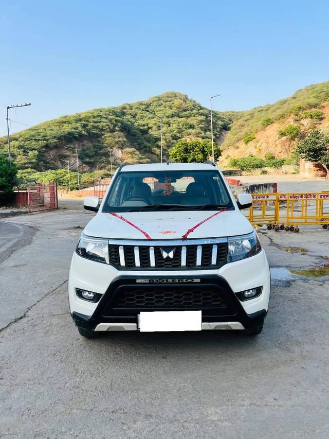 https://images10.gaadi.com/usedcar_image/4235575/original/processed_787cde83b6da83487d2f4b65065ffe37.jpg?imwidth=6402