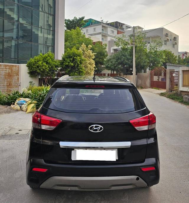 https://images10.gaadi.com/usedcar_image/4235818/original/processed_169884535393e0e46f0651702e8438bd.jpeg?imwidth=6402