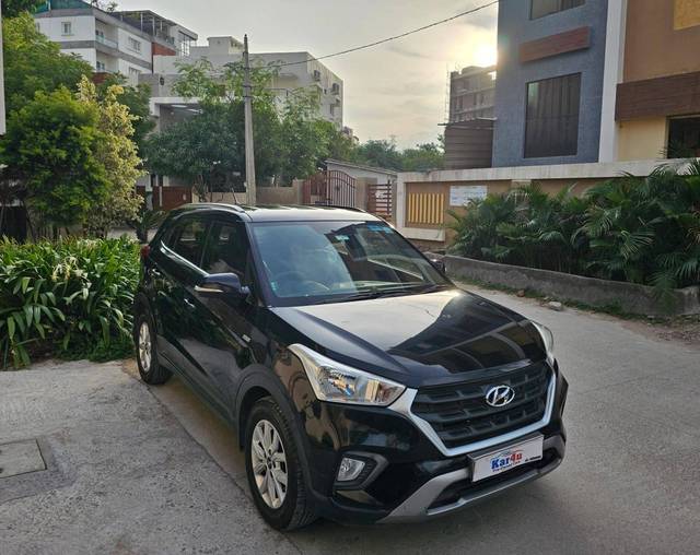 https://images10.gaadi.com/usedcar_image/4235818/original/processed_4c75b5a368dc2a9e88f4deebd14f3047.jpeg?imwidth=6400