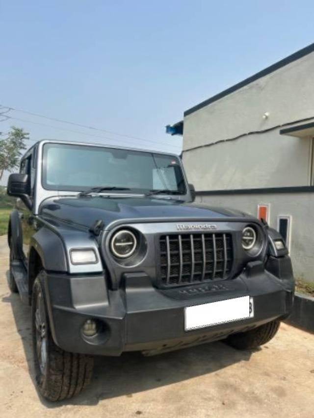 https://images10.gaadi.com/usedcar_image/4235895/original/processed_90d90be4-cca5-4a7d-912a-1718829f67d0.jpeg?imwidth=6400