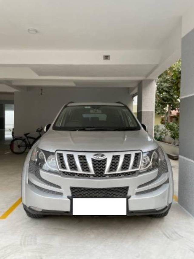 https://images10.gaadi.com/usedcar_image/4235937/original/processed_b446be49-e638-4319-99bd-d84f1ca056f3.jpeg?imwidth=6400