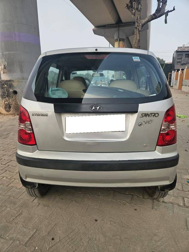 https://images10.gaadi.com/usedcar_image/4236009/original/processed_b06dff48be7a45c3b5bf33be5e8a7402.jpg?imwidth=6401