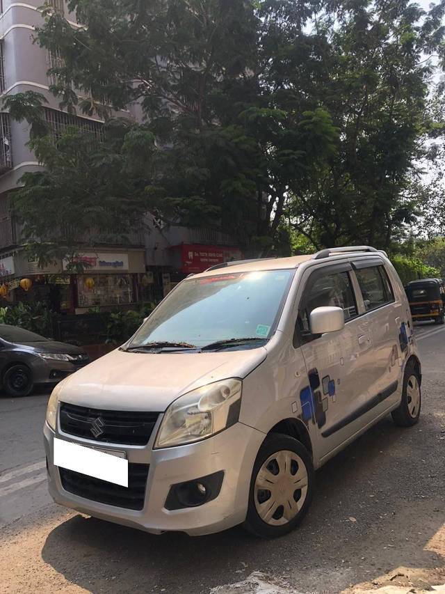 https://images10.gaadi.com/usedcar_image/4236064/original/processed_dabf751427d0ef1d459c2f46f51db762.jpg?imwidth=6402