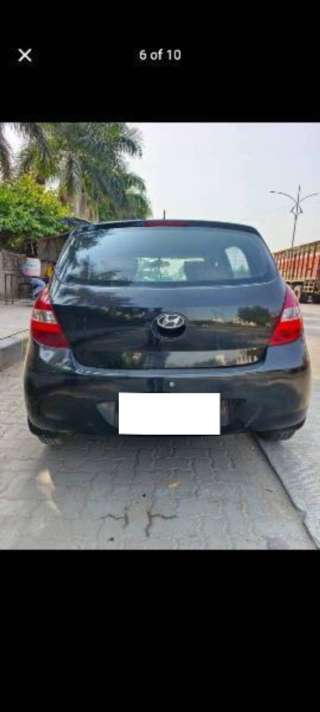 https://images10.gaadi.com/usedcar_image/4236074/original/processed_7011c578-78a2-4df8-bad1-b1ba4f3abfef.png?imwidth=6400