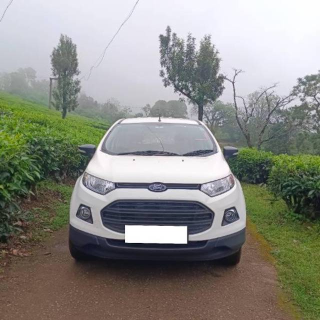 https://images10.gaadi.com/usedcar_image/4236103/original/processed_74f42740-3780-4c59-9897-31c22656aa93.jpg?imwidth=6400