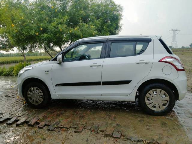 https://images10.gaadi.com/usedcar_image/4236241/original/3c7050b02a801cf21516d55192f6fd89.jpg?imwidth=6402