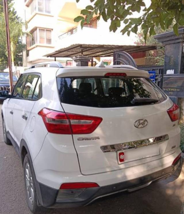 https://images10.gaadi.com/usedcar_image/4236351/original/processed_f5fccc20-4416-4a99-ac0f-98fda61c5d79.jpg?imwidth=6401